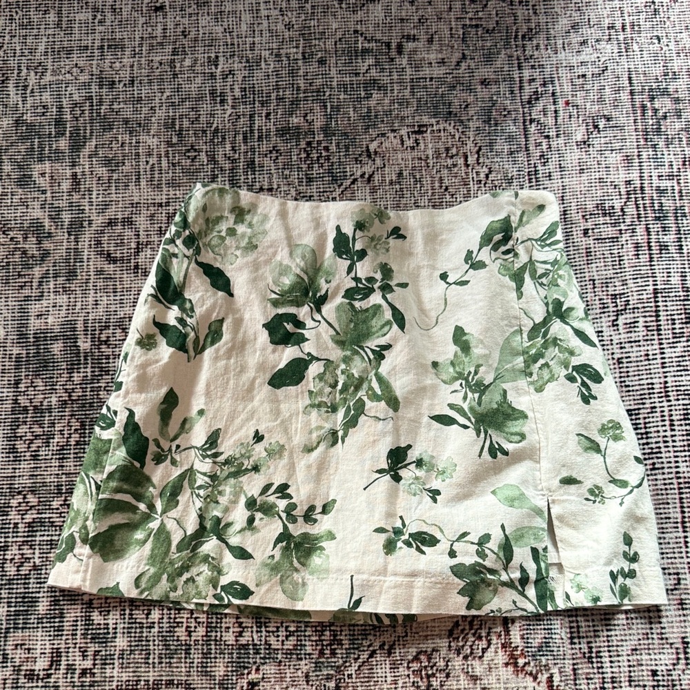 BRAND NEW Abercrombie and Fitch Linen and Cotton blend skort
